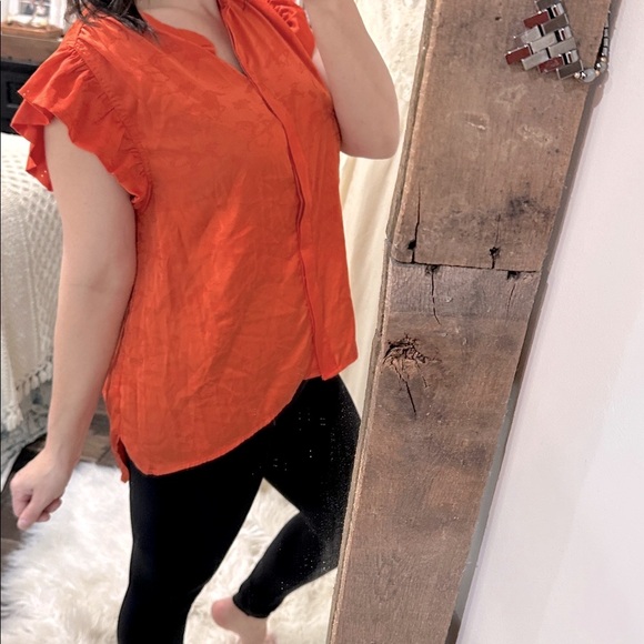 UMGEE Orange Ruffle Sleeve Blouse size large horse equestrian print embossed - Picture 4 of 9